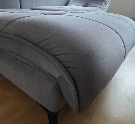 Sofa nach der Reinigung